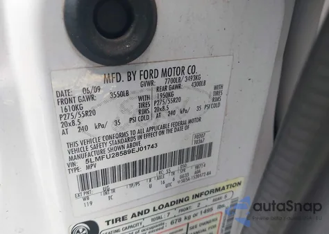 2009 Lincoln Navigator из США, поврежденный, VIN 5LMFU28589EJ01743